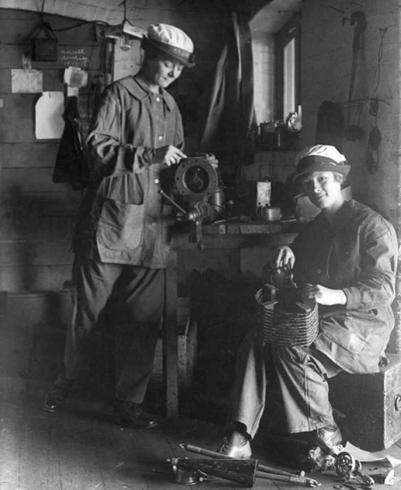 nu hai quan hoang gia anh qua 2 cuoc chien tranh the gioi