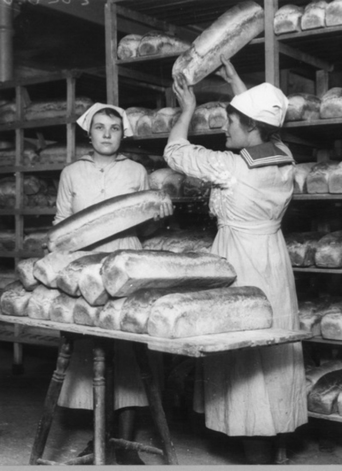 nu hai quan hoang gia anh qua 2 cuoc chien tranh the gioi