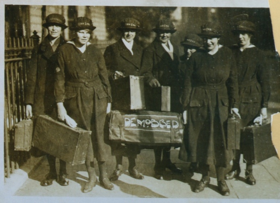 nu hai quan hoang gia anh qua 2 cuoc chien tranh the gioi