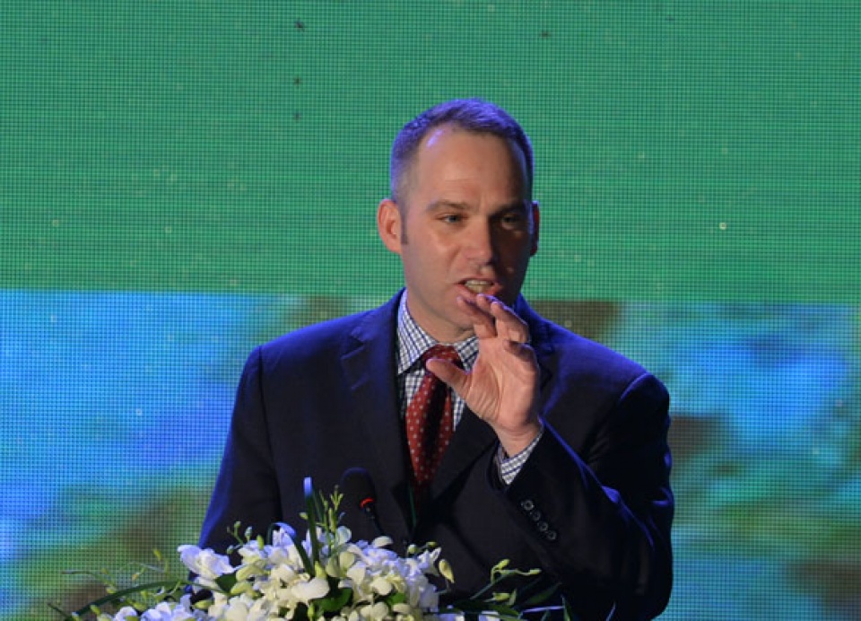 khi doanh nghiep cham diem chinh quyen dia phuong