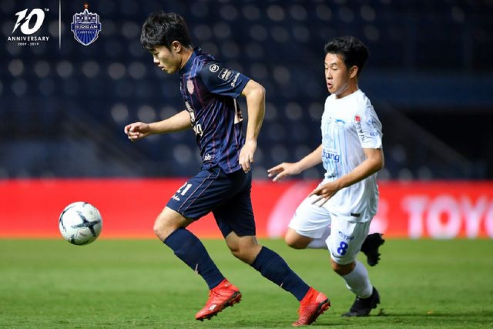 xuan truong co duoc da chinh khi nhieu tru cot cua buriram united chan thuong