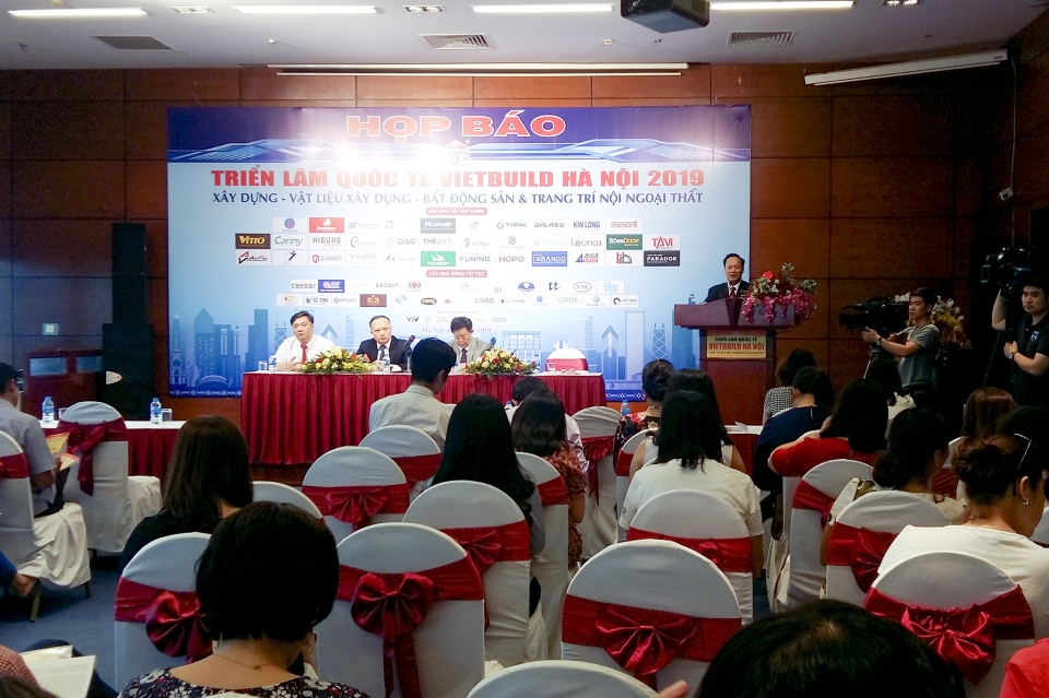 hon 160 doanh nghiep quoc te tham gia vietbuild lan 1 nam 2019 tai ha noi