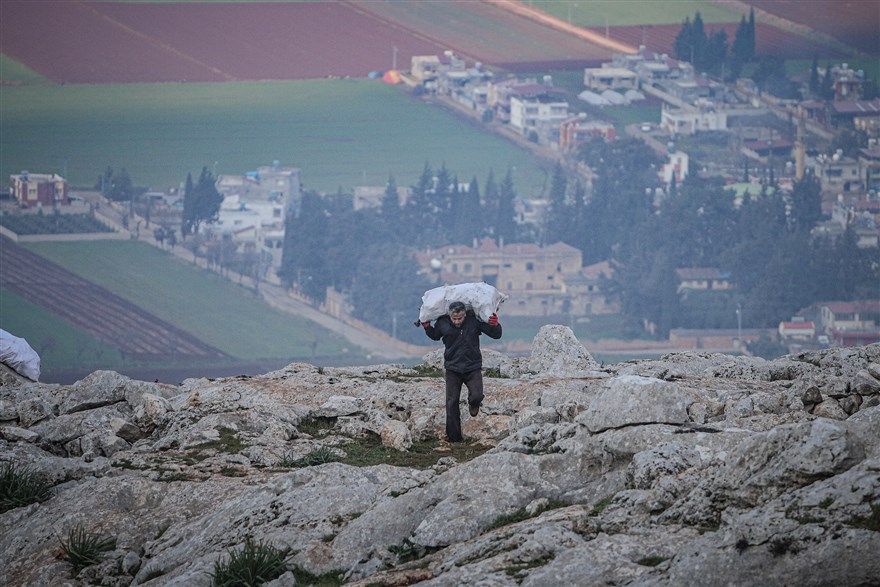 anh an tuong trong tuan 242 13 noi am anh covid 19 lan rong tu thieu o ukraine va khong kich tai gaza