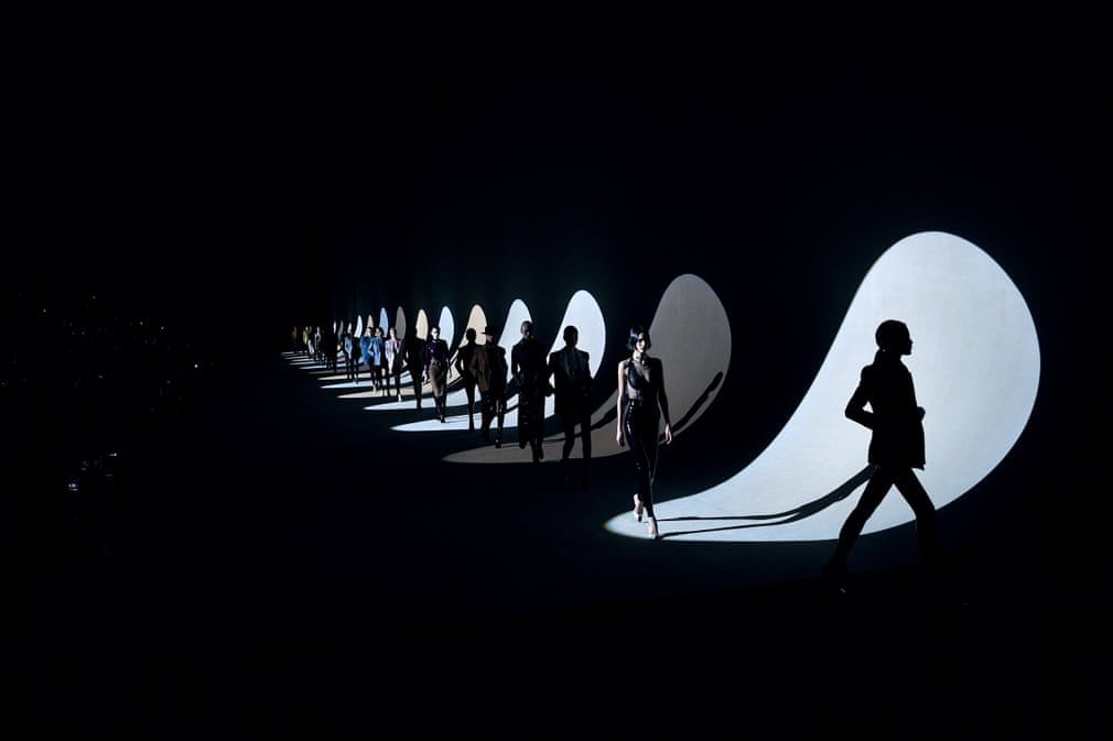 anh an tuong trong tuan 242 13 noi am anh covid 19 lan rong tu thieu o ukraine va khong kich tai gaza