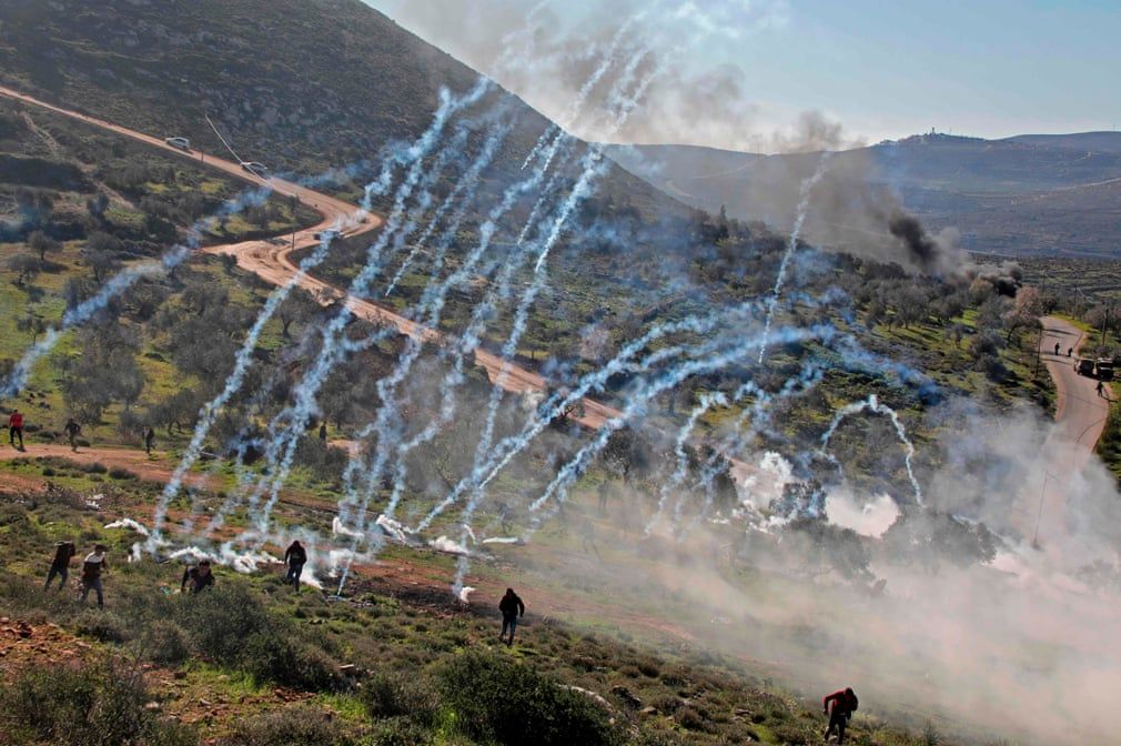 anh an tuong trong tuan 242 13 noi am anh covid 19 lan rong tu thieu o ukraine va khong kich tai gaza