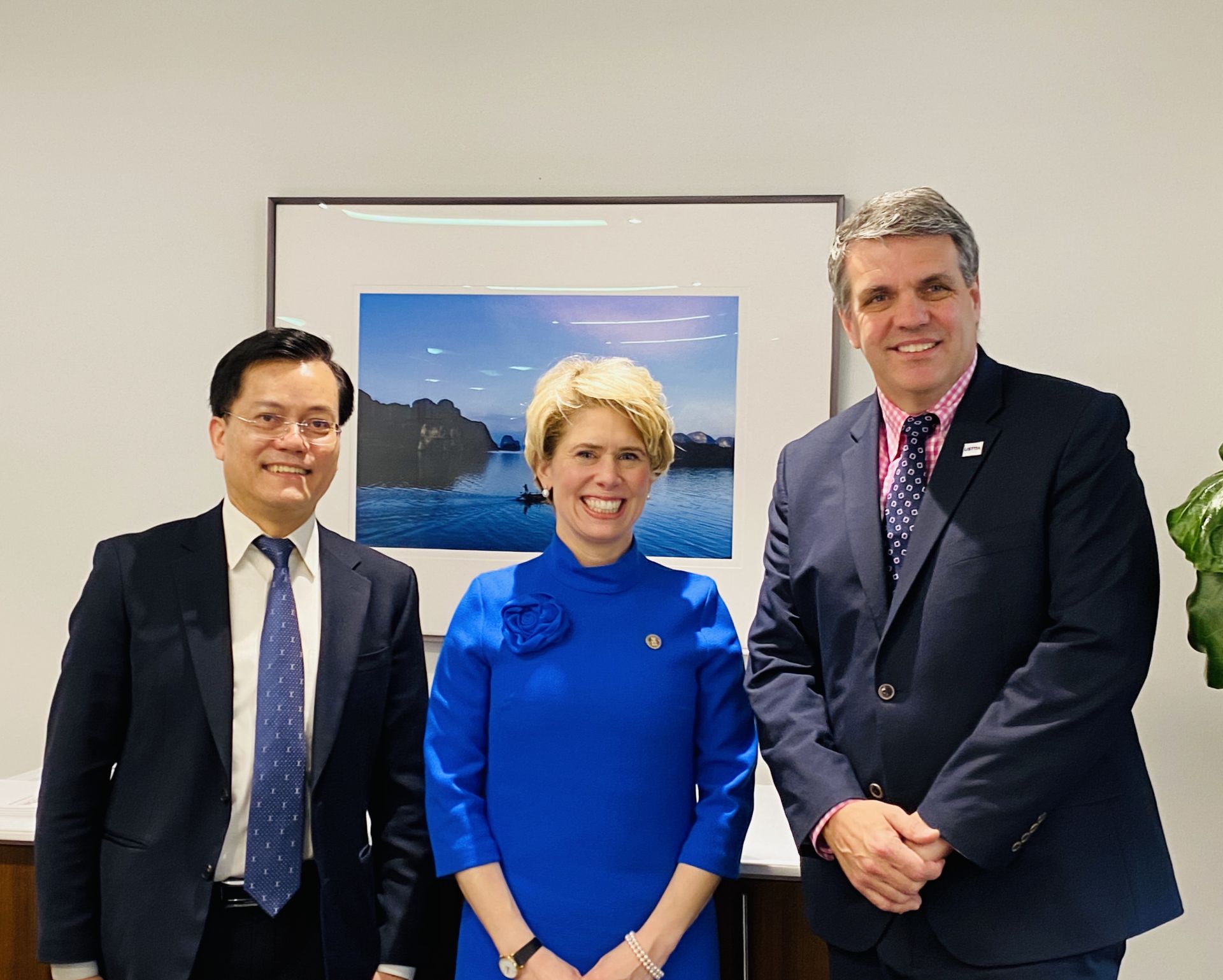 thuc day hop tac asean voi co quan thuong mai phat trien my va eximbank