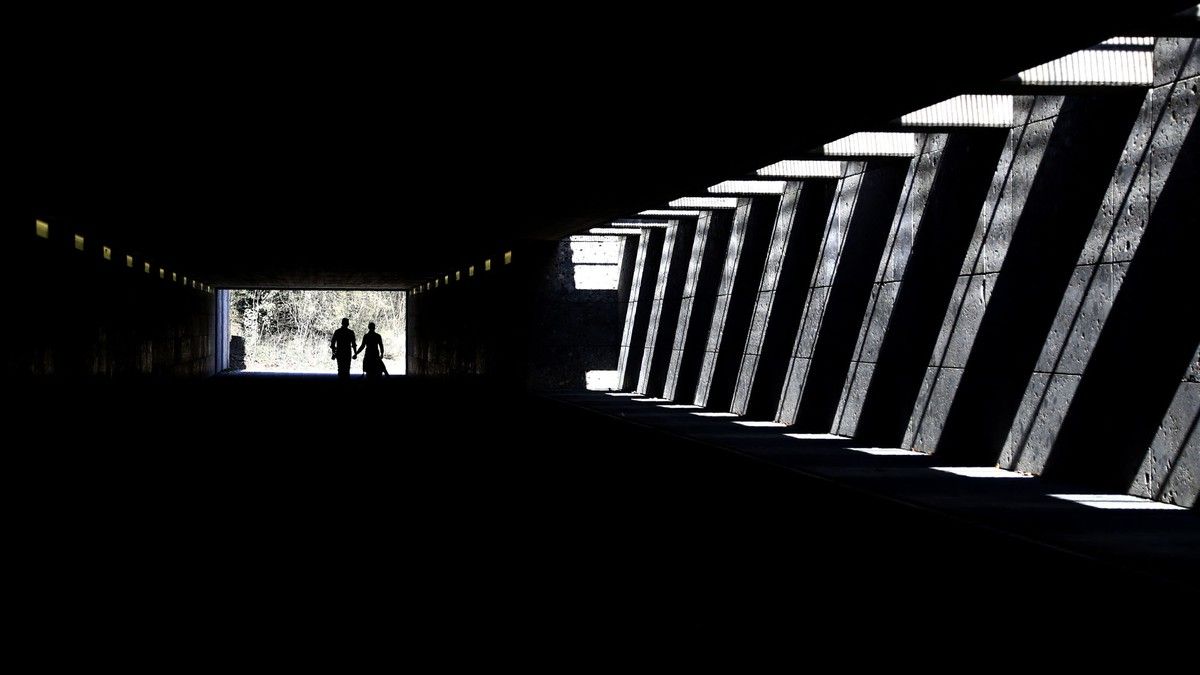 anh an tuong trong tuan 15 223 the goi te liet vi covid 19 va cach goi ten virus corona gay tranh cai cua ong trump