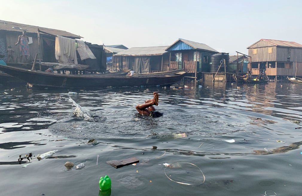 anh an tuong trong tuan 15 223 the goi te liet vi covid 19 va cach goi ten virus corona gay tranh cai cua ong trump