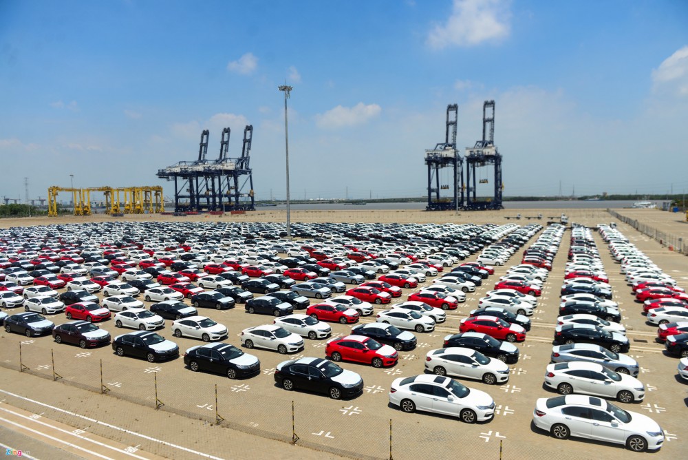 Xuất khẩu ngày 2-5/3: Tháng 2 nhập 7.000 ô tô; lượng cá tầm nhập từ Trung Quốc gần bằng cả năm 2020