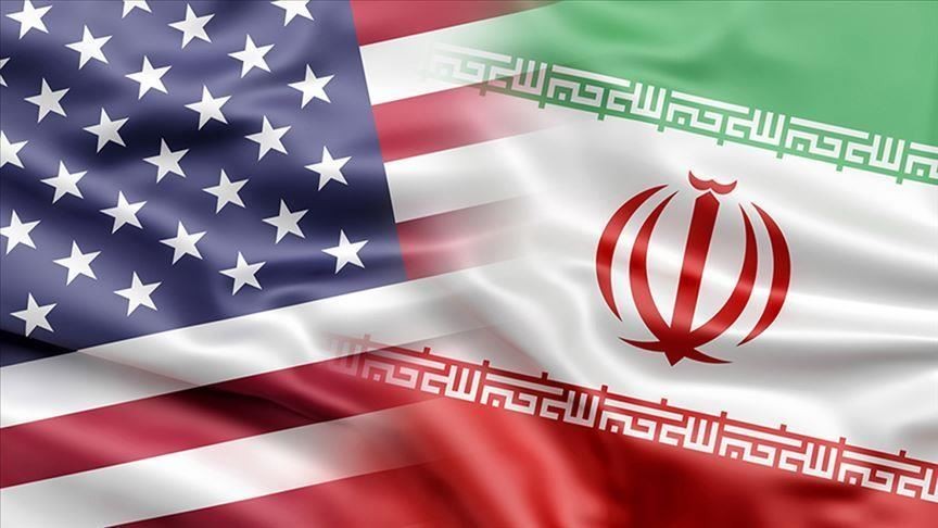 Mỹ gia hạn trừng phạt Iran thêm một năm