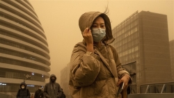 Trung Quốc lại cảnh báo vàng về bão cát ở nhiều địa phương