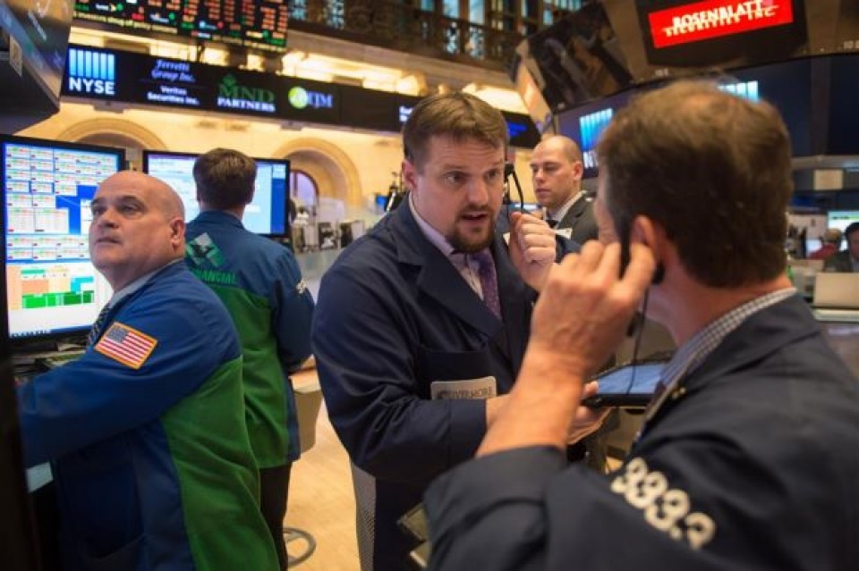 chung khoan my xanh san