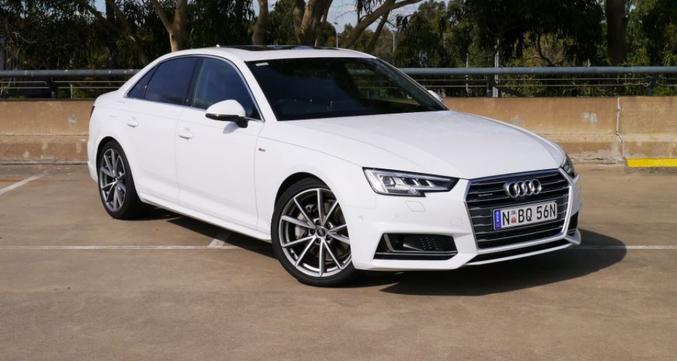 audi viet nam ban giao lo xe dau tien phuc vu apec 2017