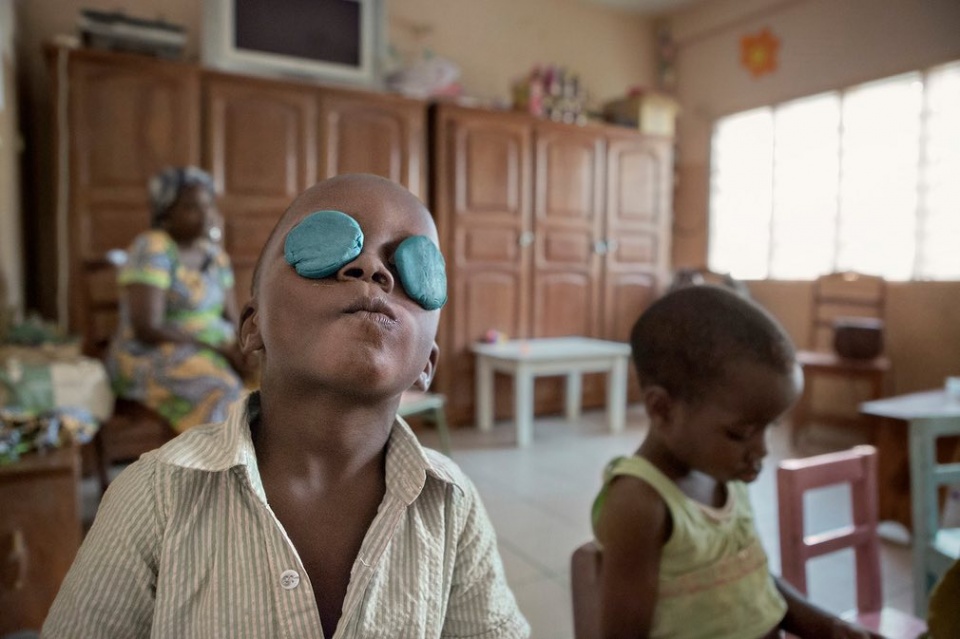 nhung dua tre tay phi thoat khoi cuoc song no le