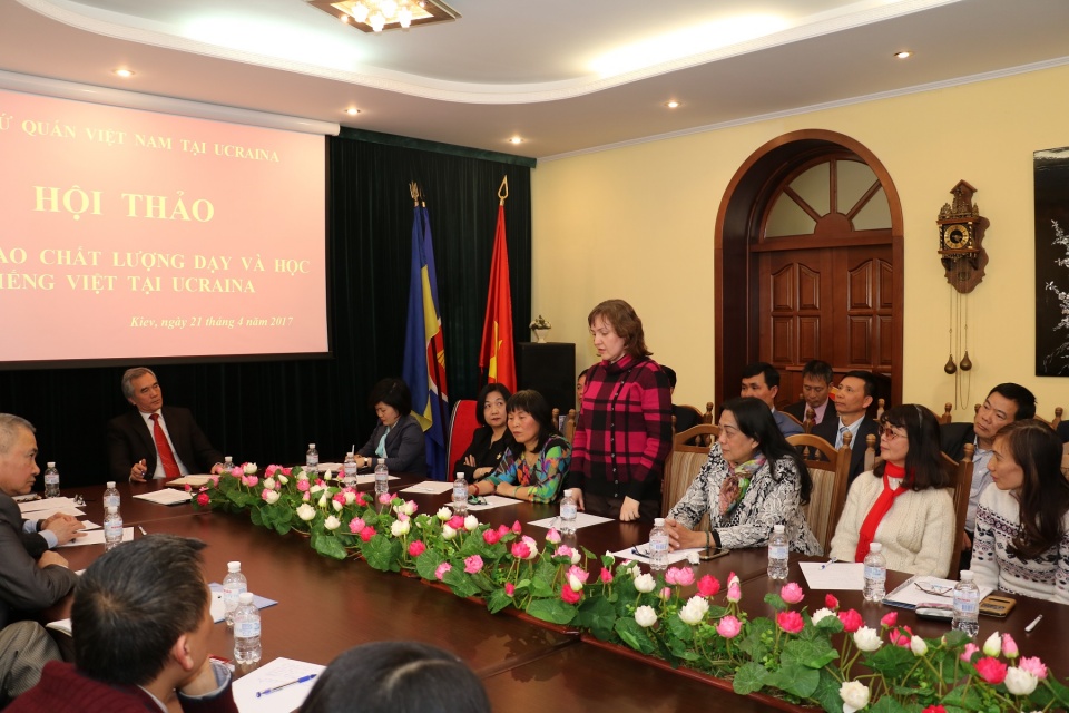 day manh day va hoc tieng viet o ukraine