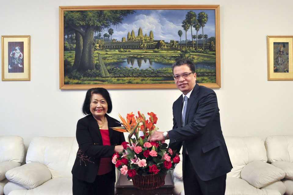 chuc tet chol chnam thmay tai trung quoc