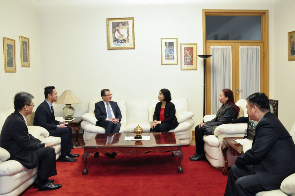 chuc tet chol chnam thmay tai trung quoc