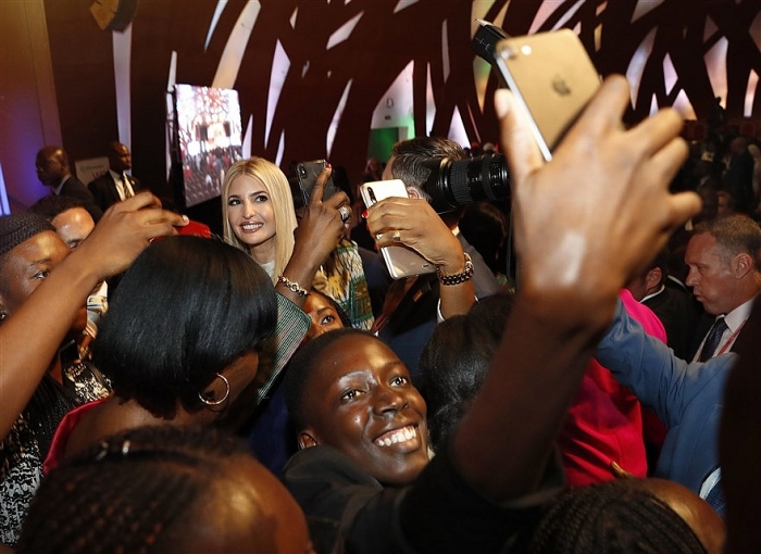 anh an tuong trong tuan 13 214 khi ivanka trump cong du chau phi