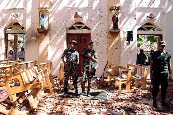 anh an tuong trong tuan 21 284 cap doi trieu tien nhay day chup anh cuoi