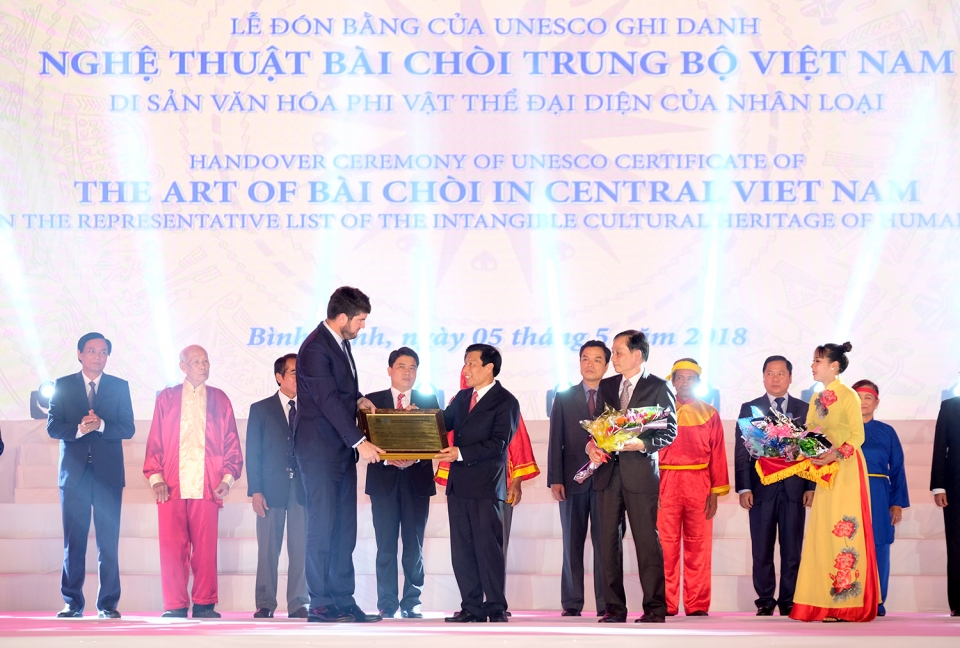hay de tieng ca bai choi lan toa niem lac quan ve the va luc cua viet nam