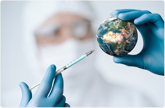 OECD: GDP toàn cầu có thể giảm 2% so với dự báo vì biến thể virus và tốc độ tiêm vaccine ngừa Covid-19. (Nguồn: Shutterstock)