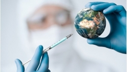 OECD: GDP toàn cầu có thể giảm 2% so với dự báo vì biến thể virus và tốc độ tiêm vaccine Covid-19