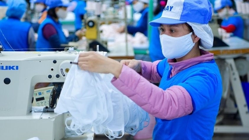 xuat khau ngay 18215 o to nhap tu trung quoc tiep tuc tang manh do noi that viet sang my co loi the hon nuoc khac