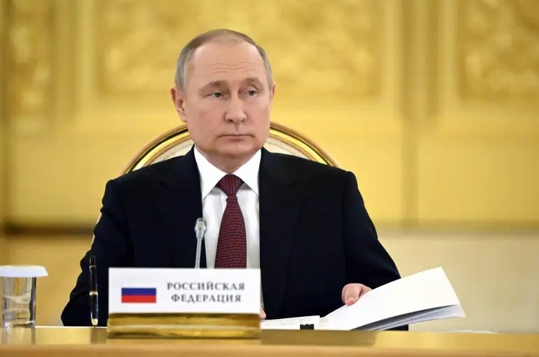 Tổng thống Putin nhận định về việc châu Âu áp lệnh trừng phạt dầu mỏ Nga. (Nguồn: Reuters)