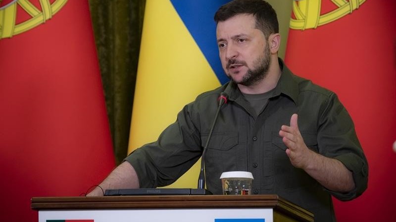 anh an tuong tuan 16225 xung dot ngaukraine dua binh si roi nha may thep azovstal pha bom o borodianka va xe tang bi pha huy tai bucha