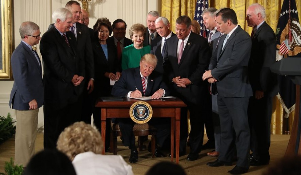 Mỹ đề xuất tư nhân hóa hệ thống kiểm soát không lưu my de xuat tu nhan hoa he thong kiem soat khong luu