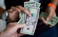 no ton dong cua philippines gan cham 130 ty usd nam 2017