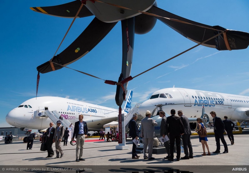 trien lam hang khong paris 2017 chat luong hon so luong