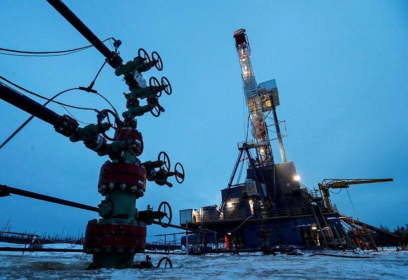 EU ‘bất lực’ nhìn Nga lách lệnh trừng phạt và thu bộn tiền từ bán dầu. (Nguồn: Reuters) EU ‘bất lực’ nhìn Nga lách lệnh trừng phạt và thu bộn tiền từ bán dầu. (Nguồn: Reuters)