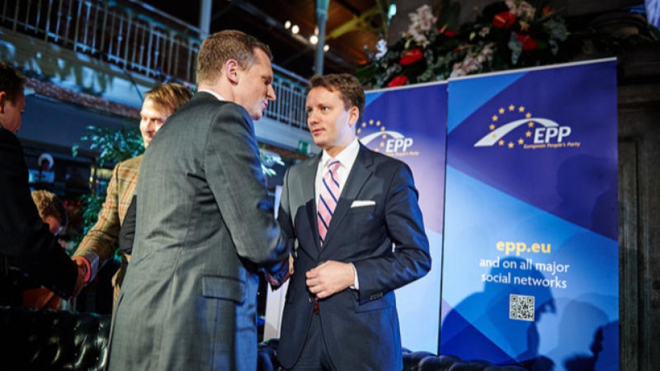 kich ban thu ba cho dam phan brexit va rui ro voi london