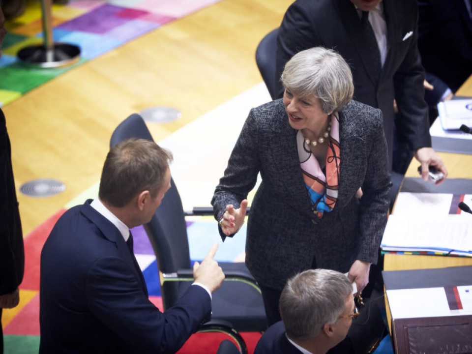 kich ban thu ba cho dam phan brexit va rui ro voi london