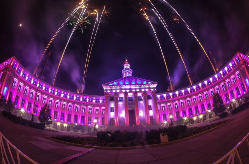 nuoc my tung bung ky niem ngay quoc khanh lan thu 241