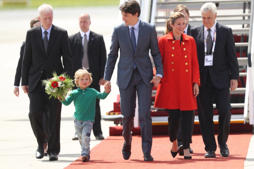 cac nha lanh dao the gioi ben le g20