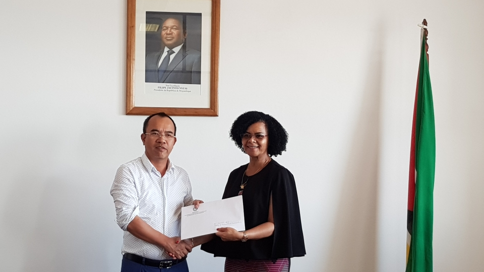 viet nam mozambique day manh hop tac ve vien thong va giao thong van tai