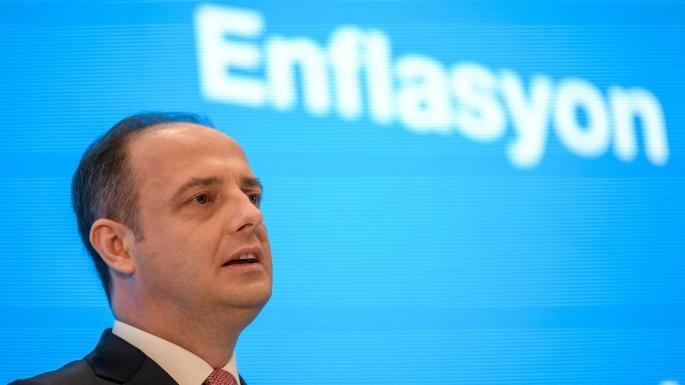 bat dong ve giam lai suat tong thong tho nhi ky sa thai thong doc ngan hang trung uong