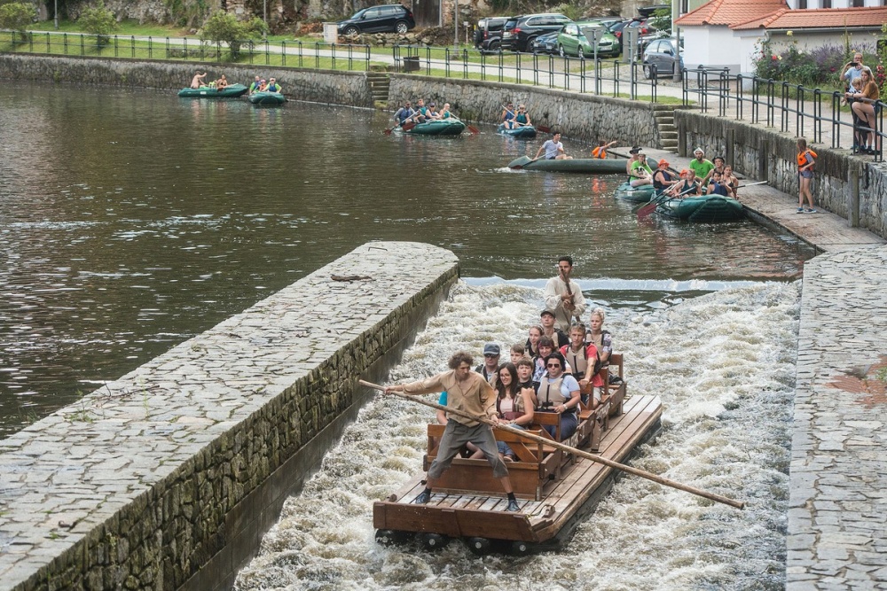 anh an tuong tuan 20 267 nguy co vo dap tam hiep my trung quoc dong cua cac lanh su quan tra dua nhau va noi dau covid 19