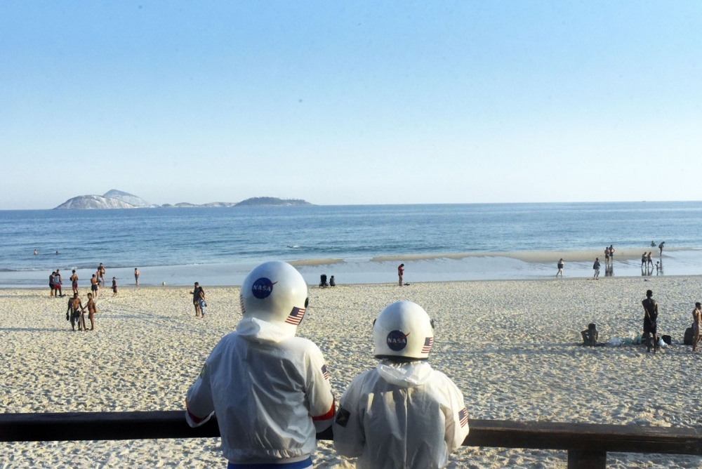 anh an tuong tuan 20 267 nguy co vo dap tam hiep my trung quoc dong cua cac lanh su quan tra dua nhau va noi dau covid 19