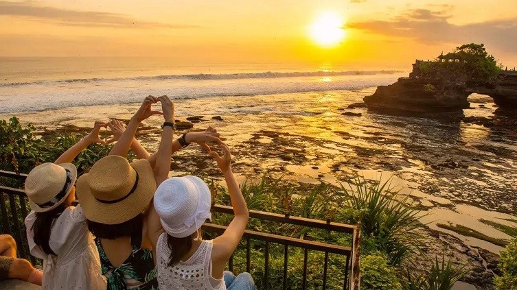 indonesia gdp phuc hoi vung chac rui ro tiem an co dang lo