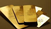 Giá vàng hôm nay 12/7, Giá vàng lao dốc, ‘bơ vơ’ trước quyền lực đang lên của USD, vàng SJC giảm sâu ngỡ ngàng