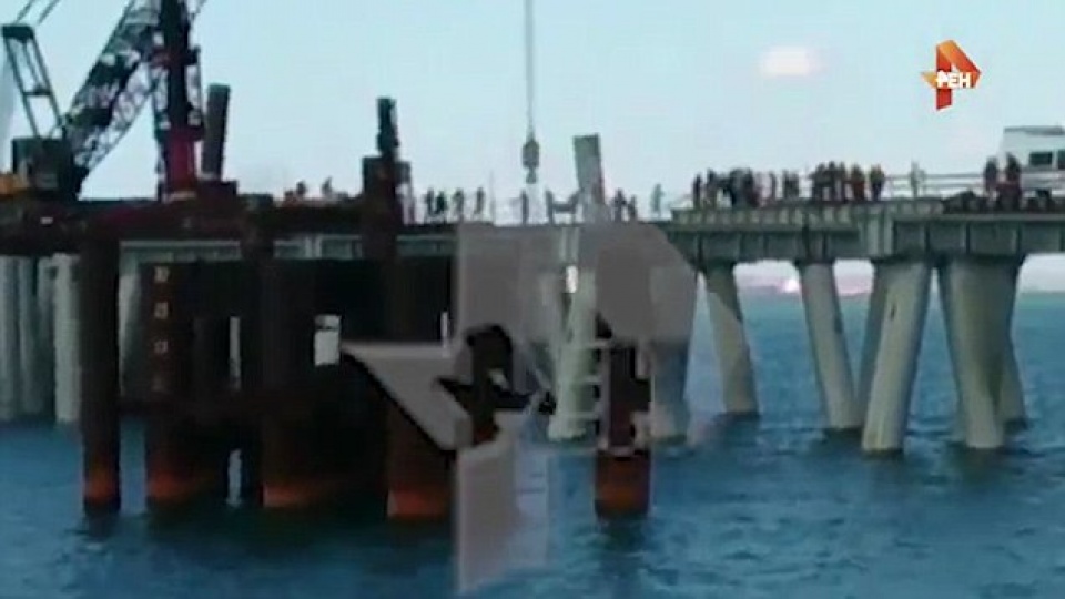 nga xe buyt roi xuong bien it nhat 14 nguoi thiet mang