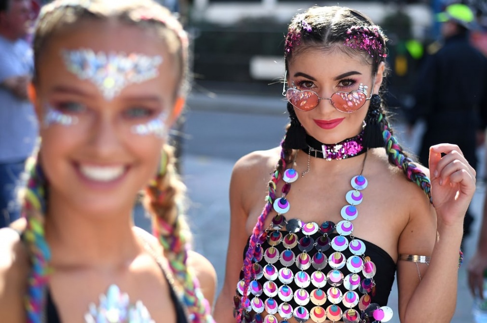 Sôi động Lễ hội Notting Hill 2017 - Ngày gia đình soi dong le hoi notting hill 2017 ngay gia dinh