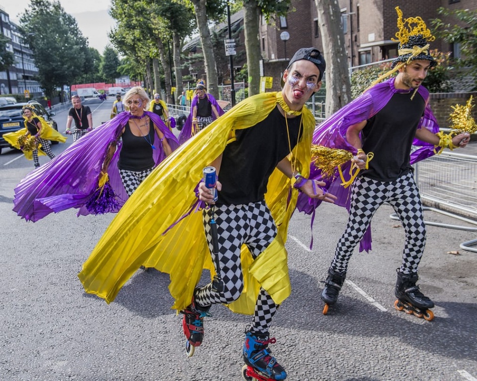 Sôi động Lễ hội Notting Hill 2017 - Ngày gia đình soi dong le hoi notting hill 2017 ngay gia dinh