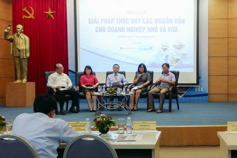 Tại sao 60% doanh nghiệp nhỏ và vừa chưa tiếp cận được nguồn vốn? tai sao 60 doanh nghiep nho va vua chua tiep can duoc nguon von