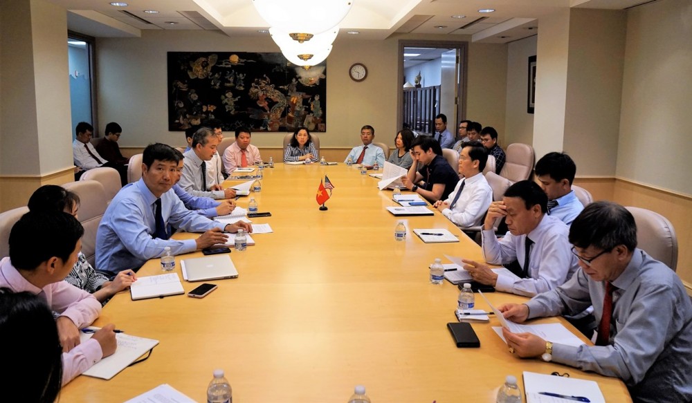 phat dong phong trao thi dua thuc hien di chuc cua bac ve cong tac doi ngoai