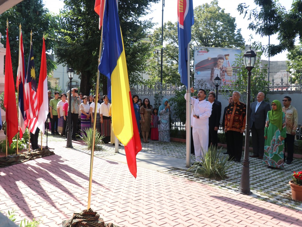 Đại sứ quán Việt Nam tại Romania tổ chức kỷ niệm Ngày ASEAN