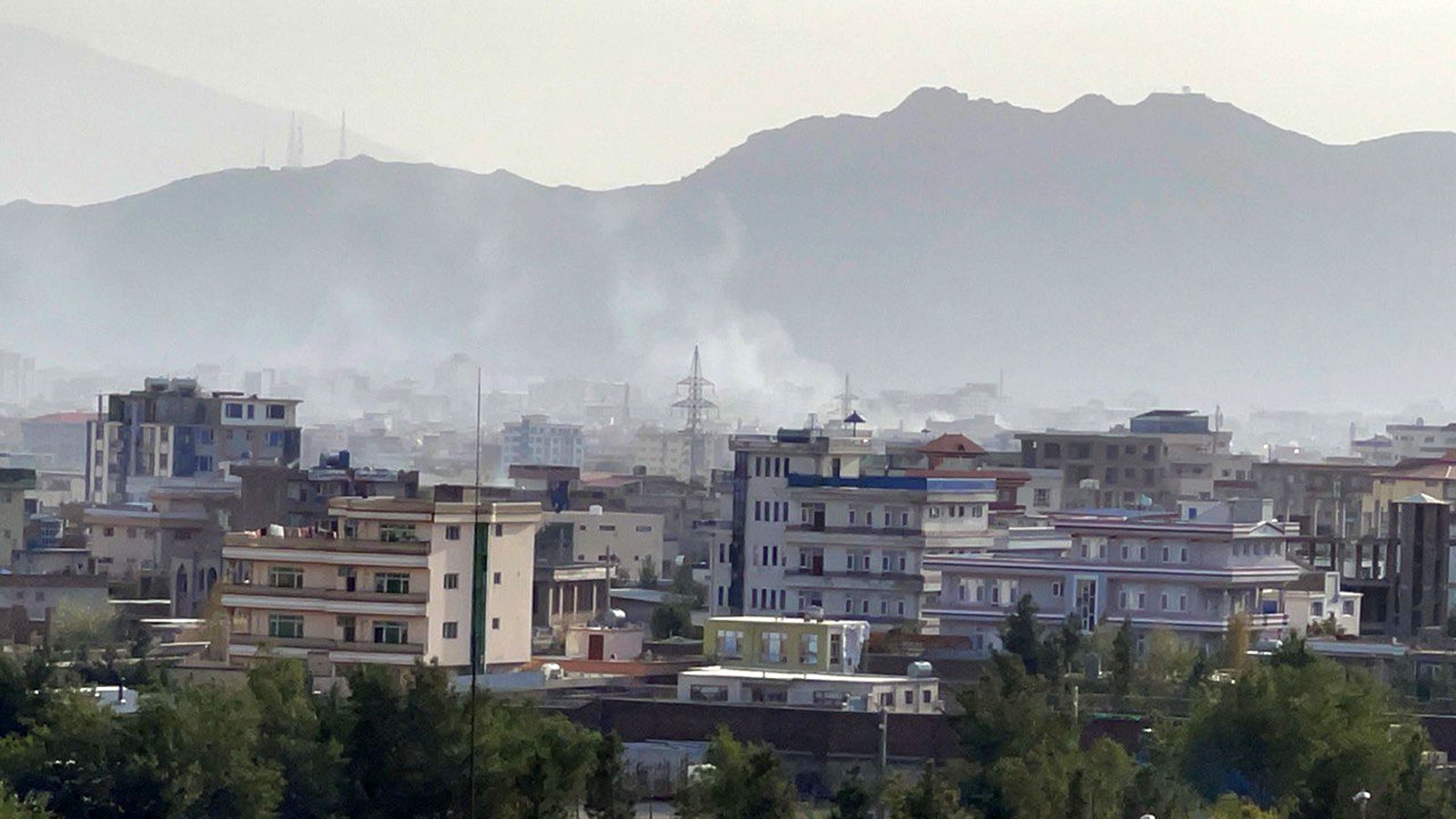 tấn công rocket vào sân bay Kabul, Afghanistan, chiều 29/8. (Nguồn: Getty)